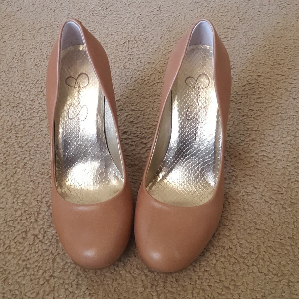 Jessica Simpson light brown heel